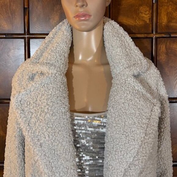 G by Giuliana Black Label Pale Gray Faux Shearling Teddy Double Breast Long Coat - Picture 8 of 15